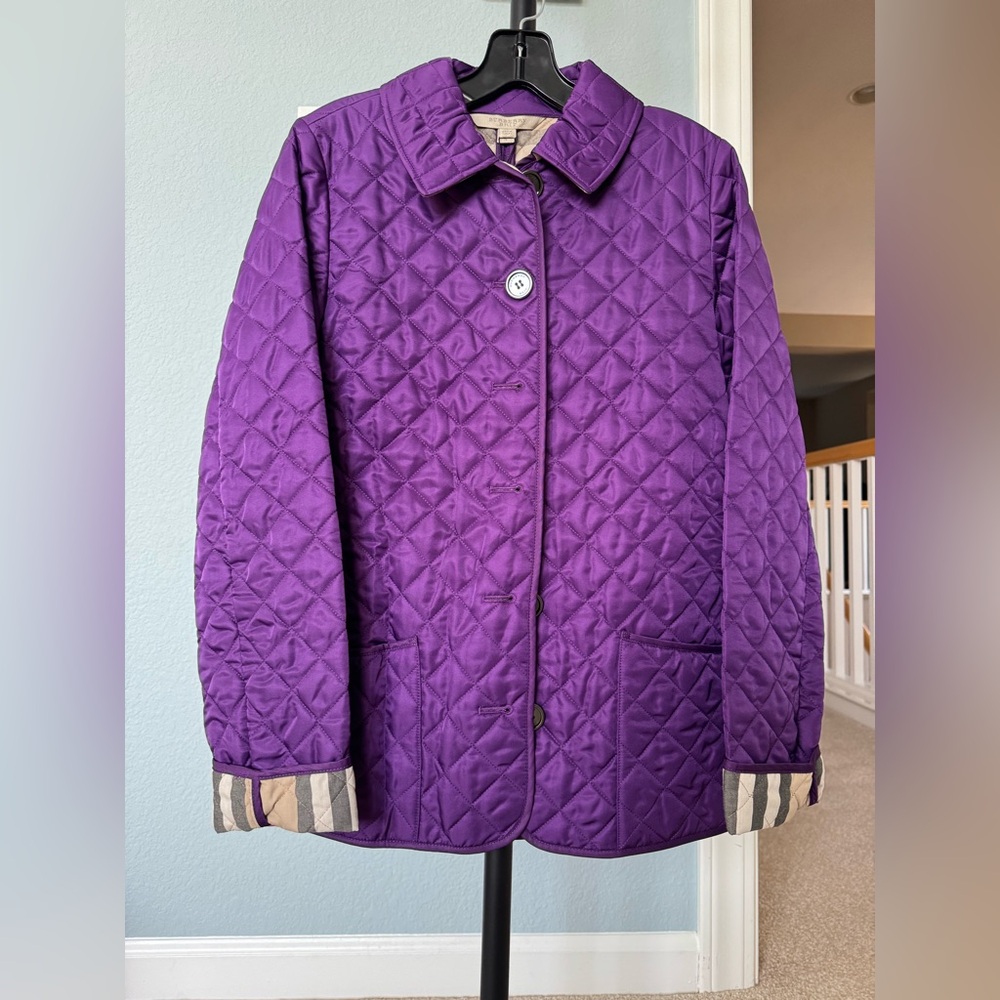 Burberry Westbury Quilted Jacket in Bright Violet color (Size Small) - new